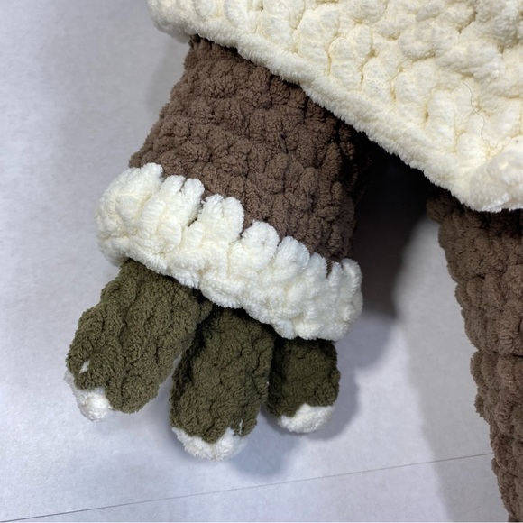 Star Wars YODA Handmade Crochet Thick Yarn Large Plush Stuff Toy; 23 Inch Tall - Picture 12 of 16